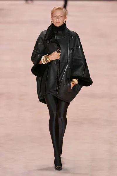 Look 33